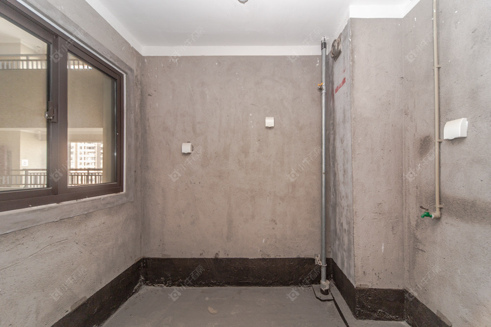 常州世茂香槟湖五期在售二手房源室内图_小牛看房