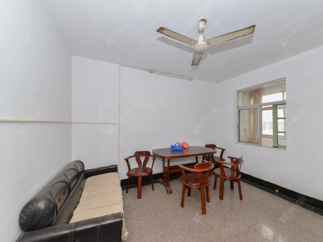 常州华苑新村南区2室2厅1卫在售二手房房源图片