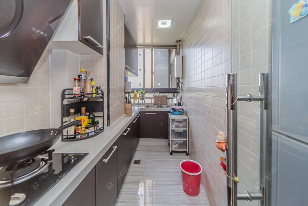 常州世茂香槟湖二期在售二手房源室内图_小牛看房