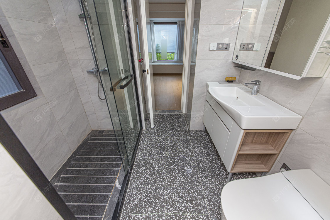 常州金新滟澜湖在售二手房源室内图_小牛看房