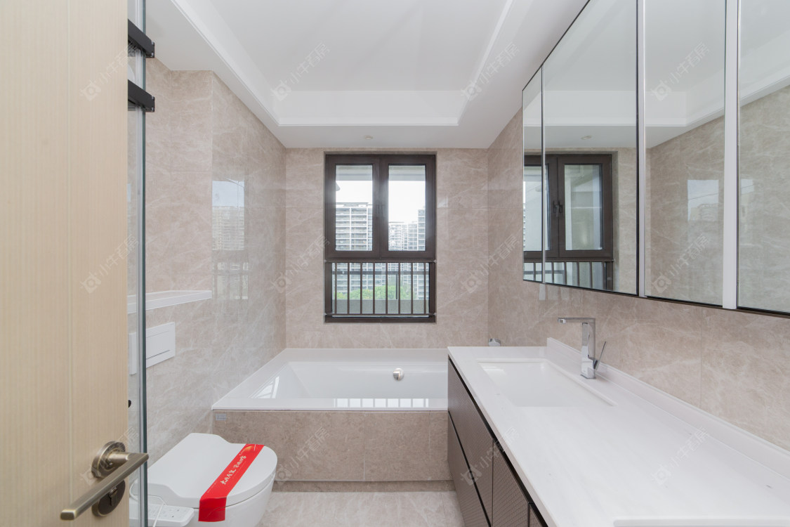 常州中建招商龙宸壹号在售二手房源室内图_小牛看房