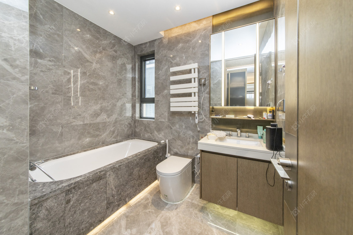 常州路劲铂樾在售二手房源室内图_小牛看房