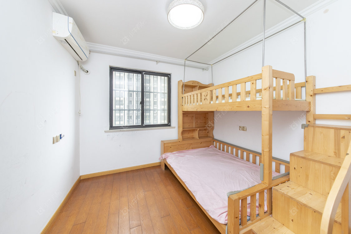 常州绿地峰云汇在售二手房房源室内图_小牛看房