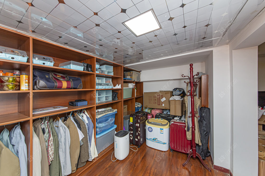 绿地香奈别墅区房源室内图 常州绿地香奈别墅区在售二手房源室内图_小牛看房