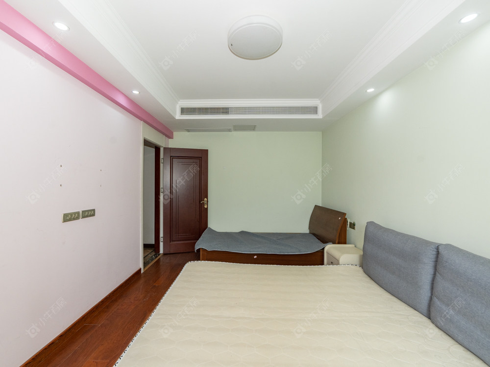 常州紫阳美地山庄别墅区在售二手房源室内图_小牛看房