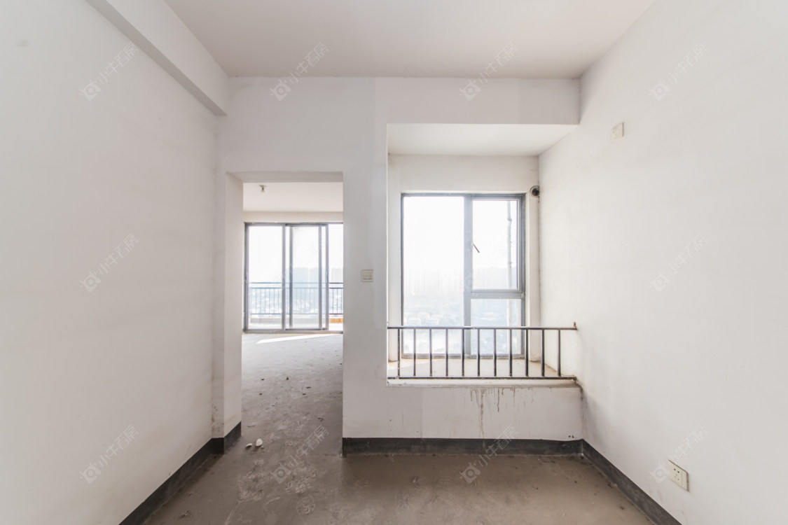 常州世茂香槟湖一期在售二手房源室内图_小牛看房