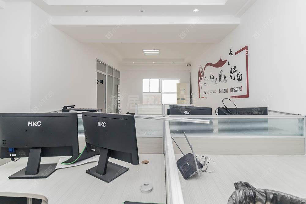 亚泰财富中心房源室内图 常州亚泰财富中心在售二手房源室内图_小牛看房