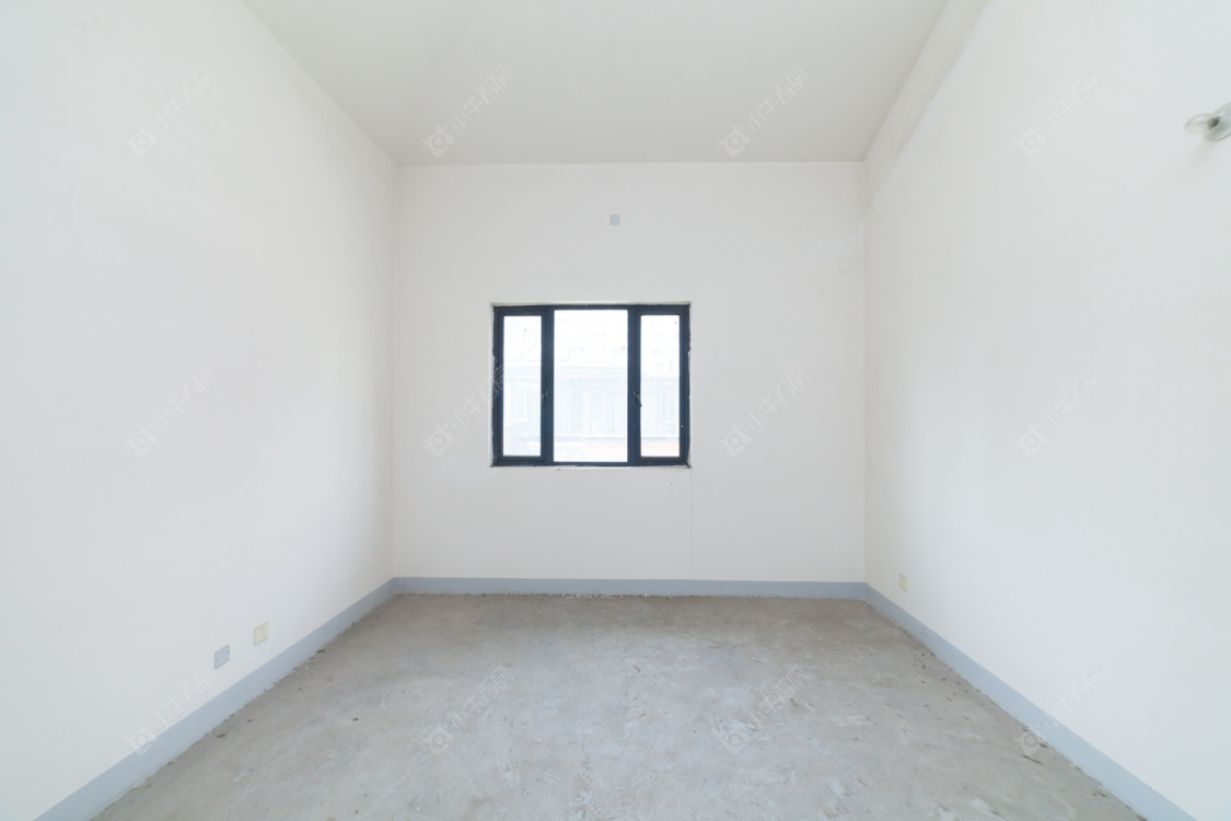 常州水晶城别墅区在售二手房源室内图_小牛看房