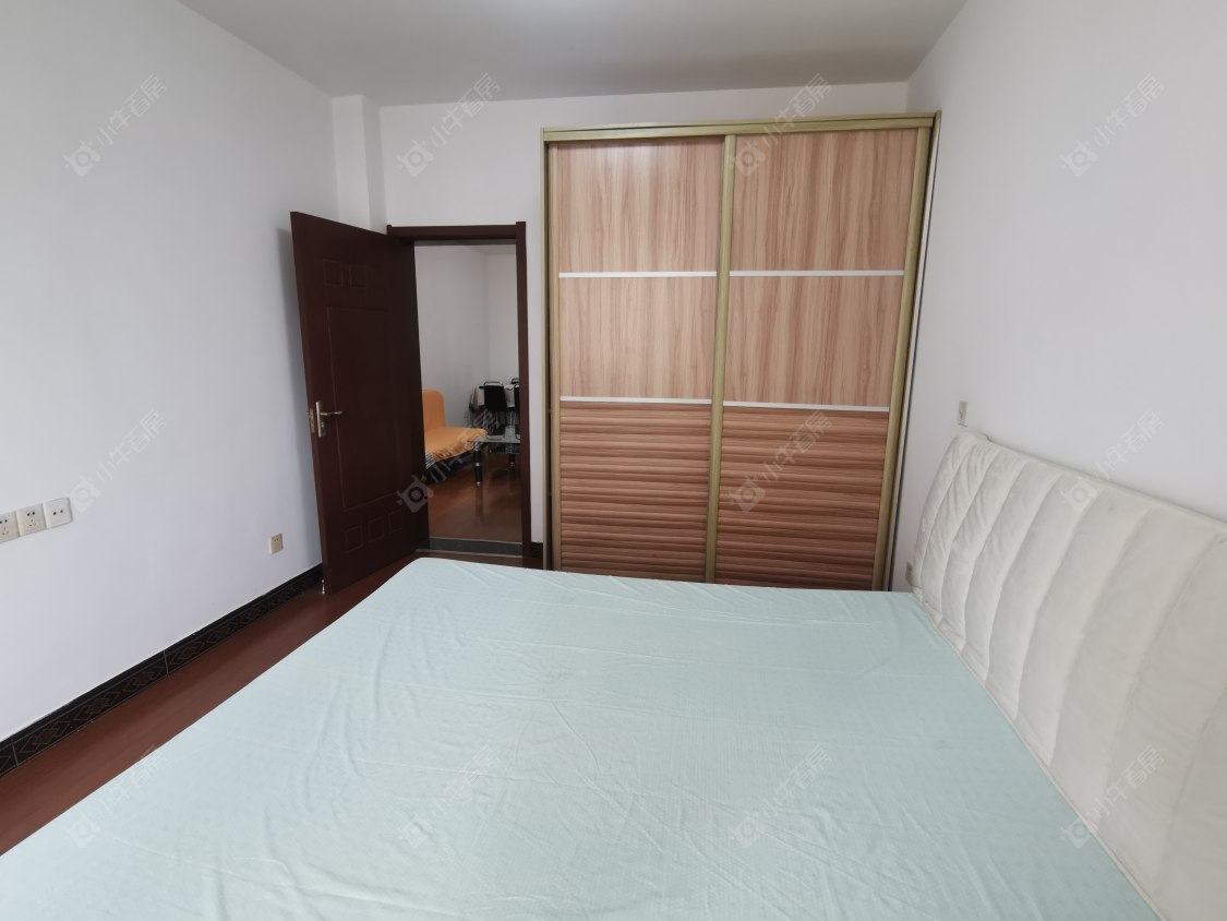 常州港龙华庭在租房源室内图_小牛看房