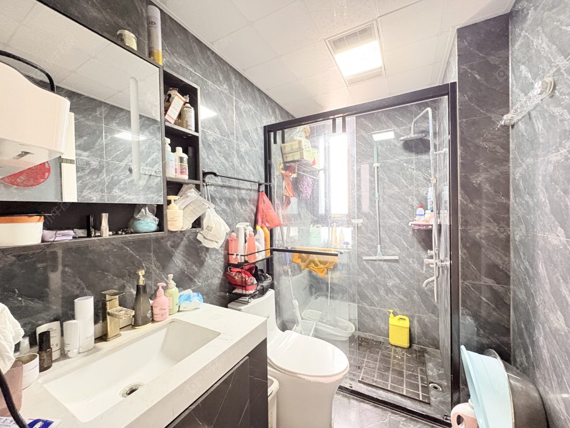 丹阳凤熹台在售二手房源室内图_小牛看房