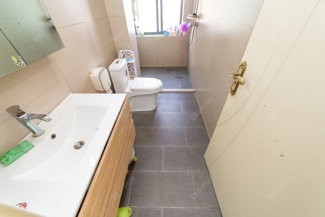 常州绿地世纪城三期在售二手房源室内图_小牛看房