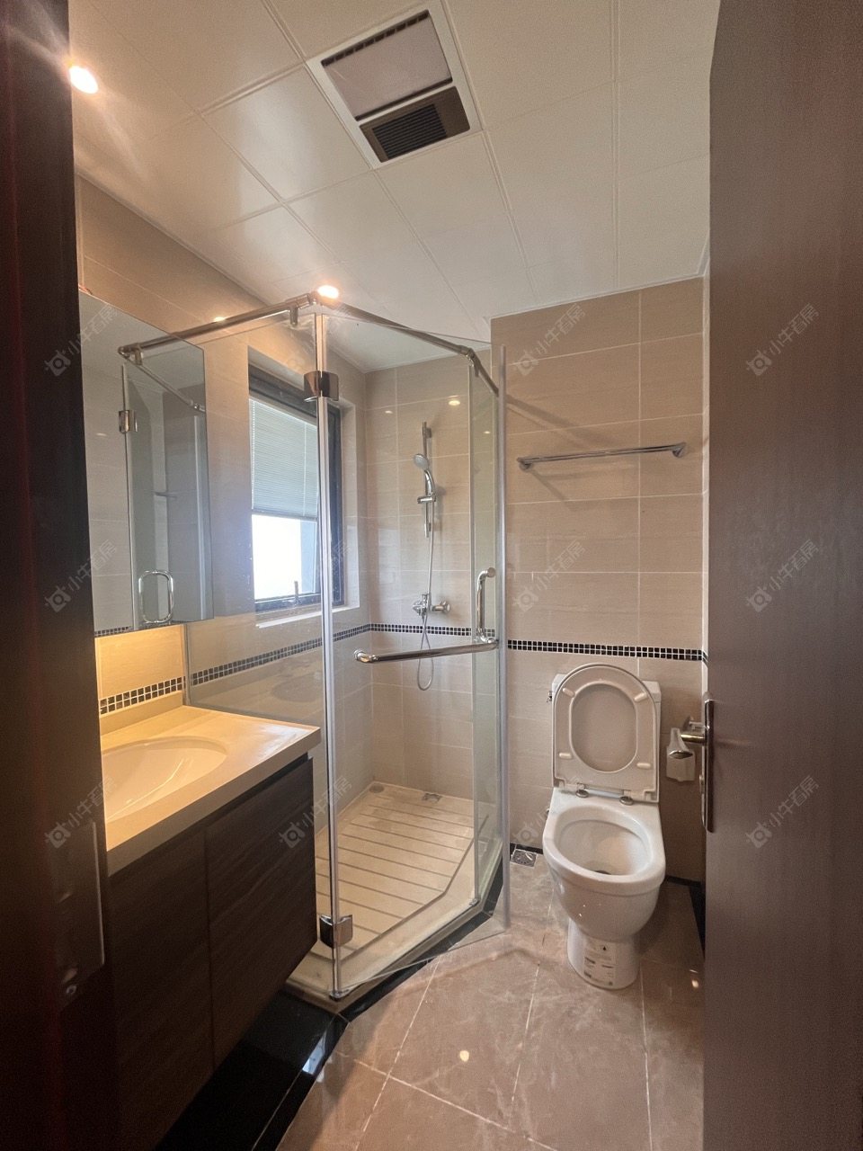 常州蓝光晶曜在租房源室内图_小牛看房