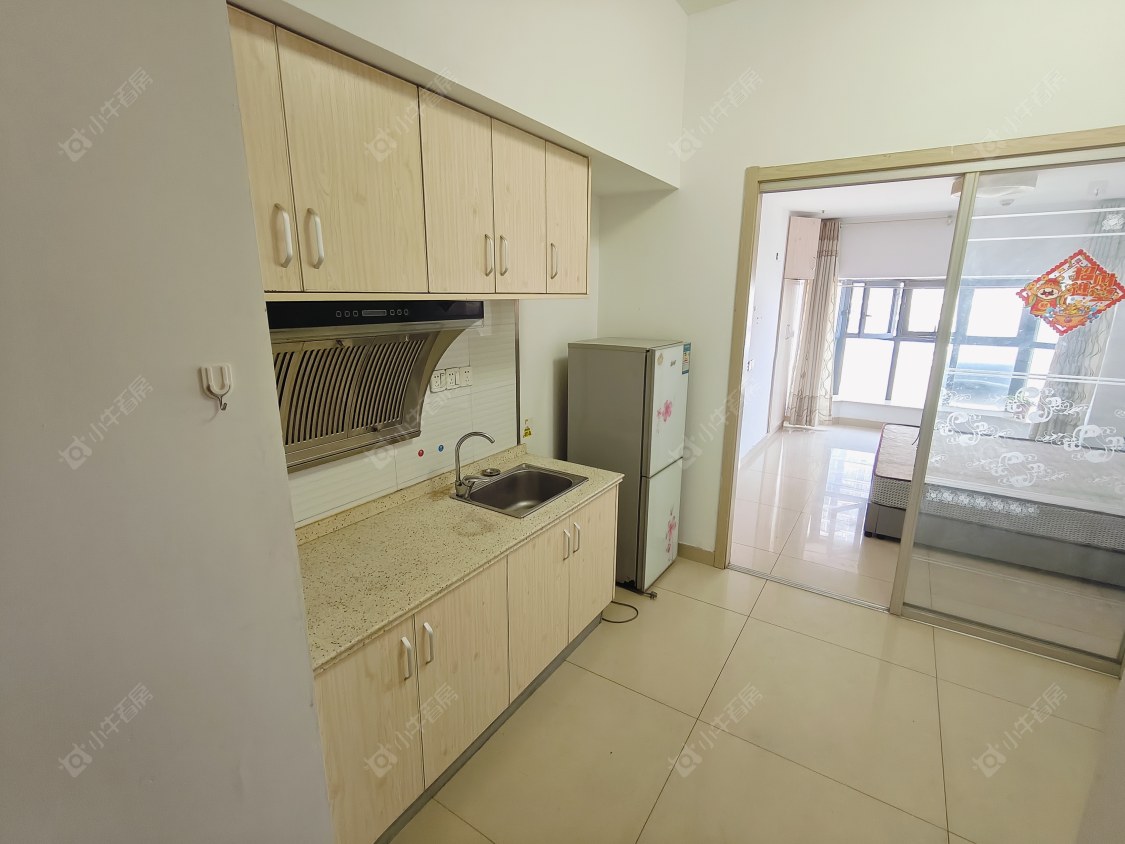 常州亚泰财富中心在租房源室内图_小牛看房