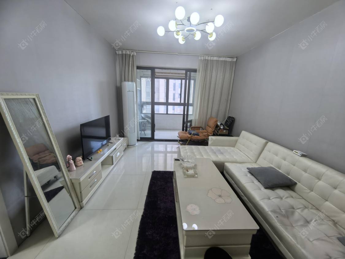 常州绿地峰云汇在租房源室内图_小牛看房