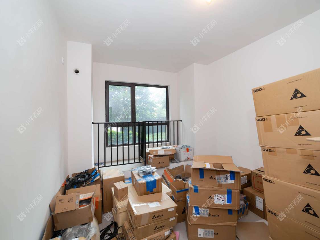 常州世茂香槟湖四期在租房源室内图_小牛看房