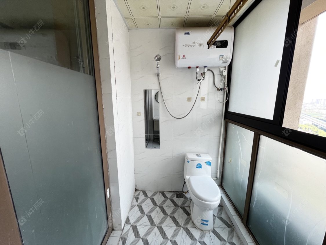 常州蓝山湖在租房源室内图_小牛看房