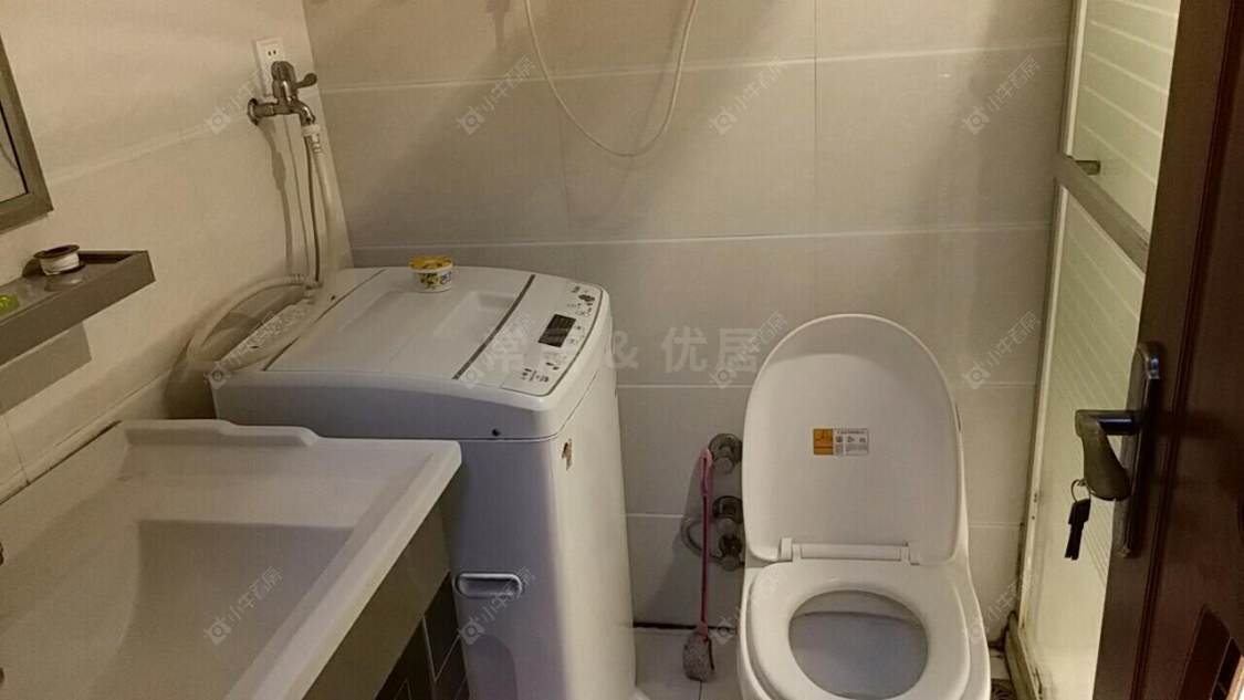 常州亚泰财富中心在售二手房源室内图_小牛看房