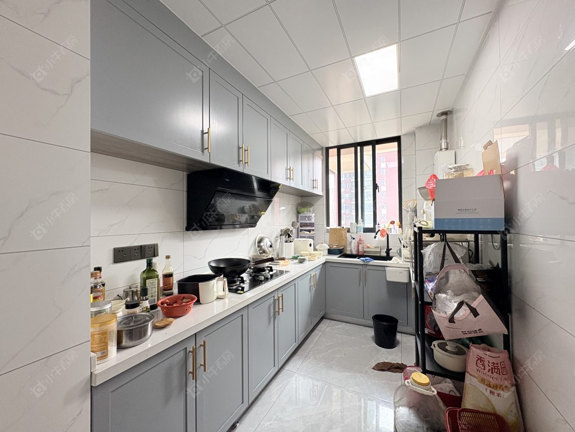 丹阳天波城在售二手房源室内图_小牛看房