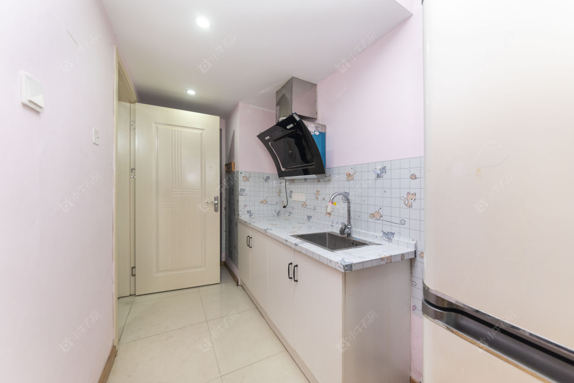 常州亚泰财富中心在售二手房源室内图_小牛看房