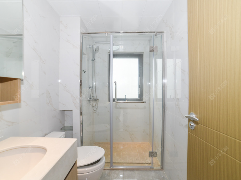 常州绿地香港名墩道在售二手房源室内图_小牛看房