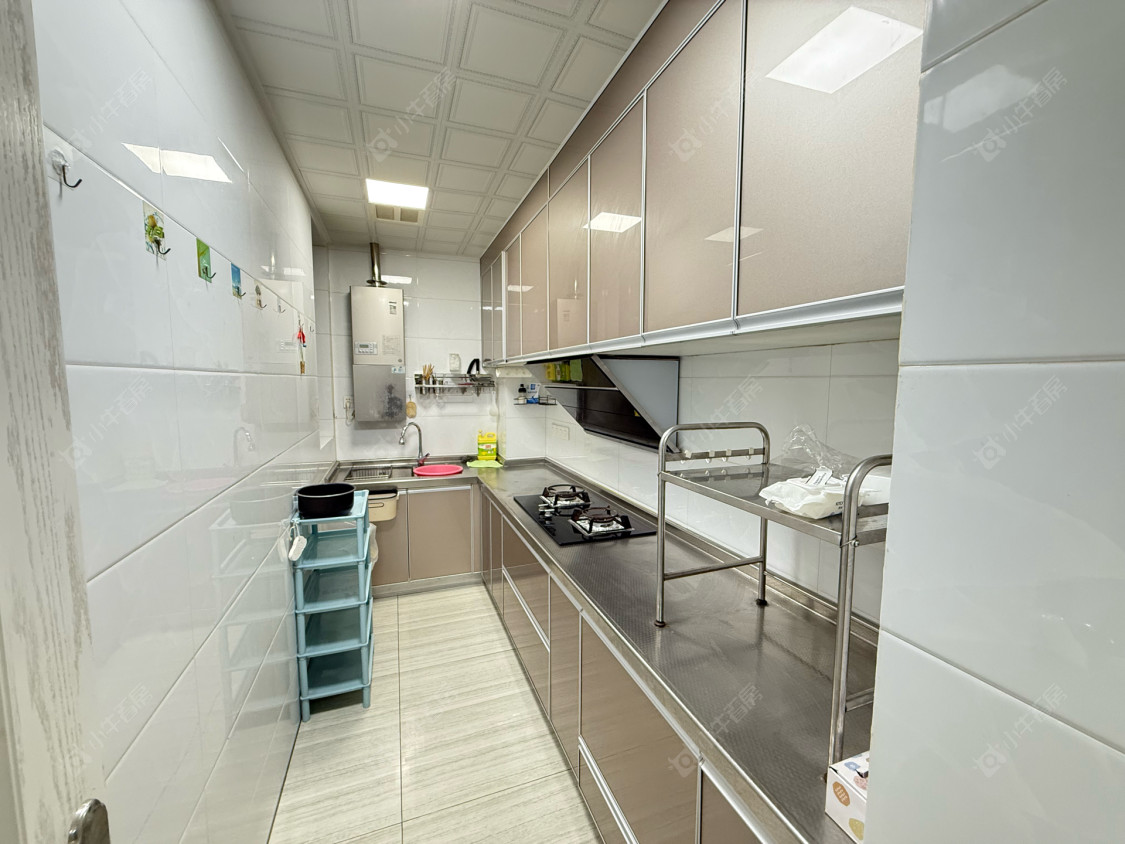 常州世茂香槟湖三期在租房源室内图_小牛看房