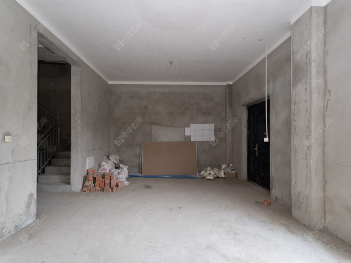 常州半岛珑庭别墅区在售二手房源室内图_小牛看房