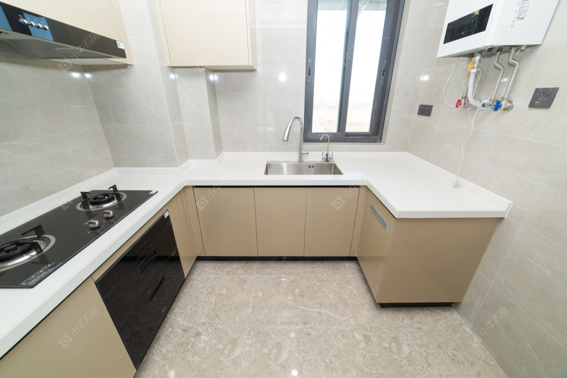 常州美的世茂云筑在售二手房源室内图_小牛看房