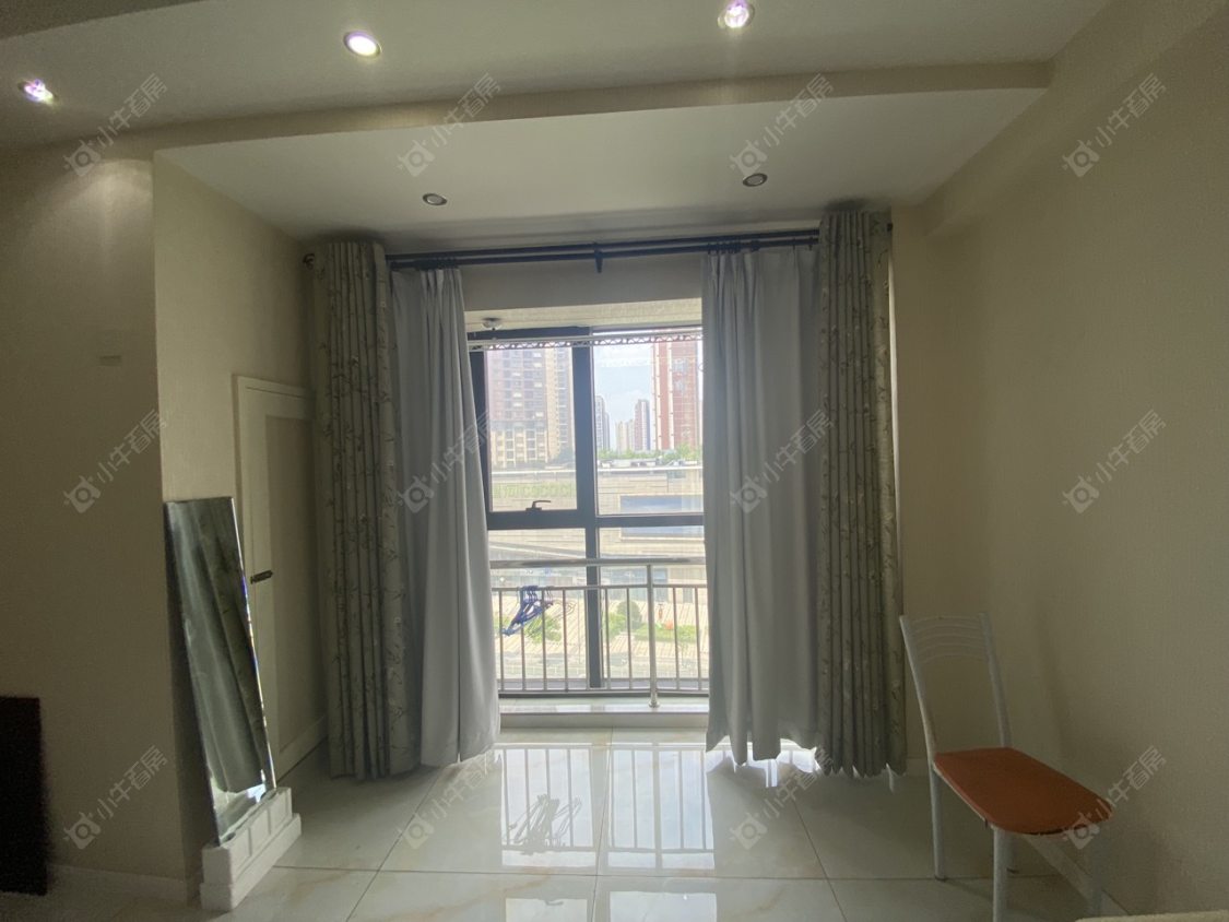 常州四季青服装城在租房源室内图_小牛看房