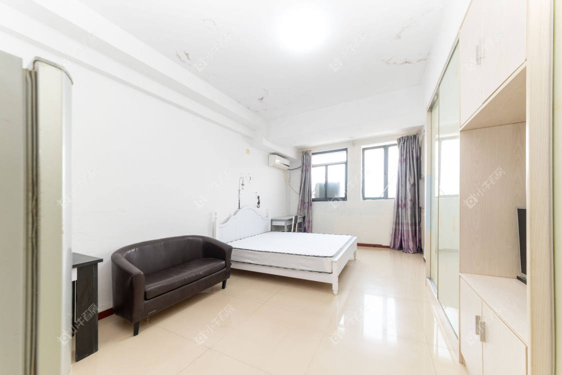 常州亚泰财富中心在租房源室内图_小牛看房