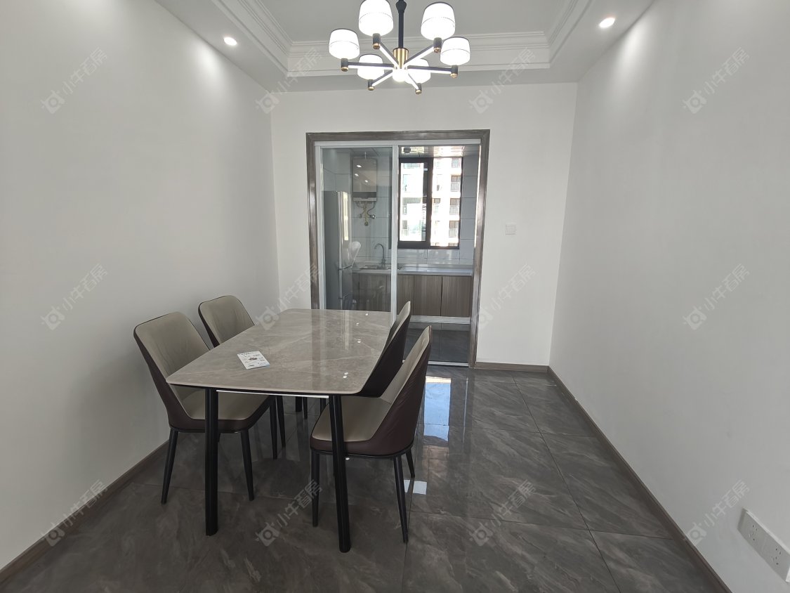 常州保利和光晨樾在租房源室内图_小牛看房