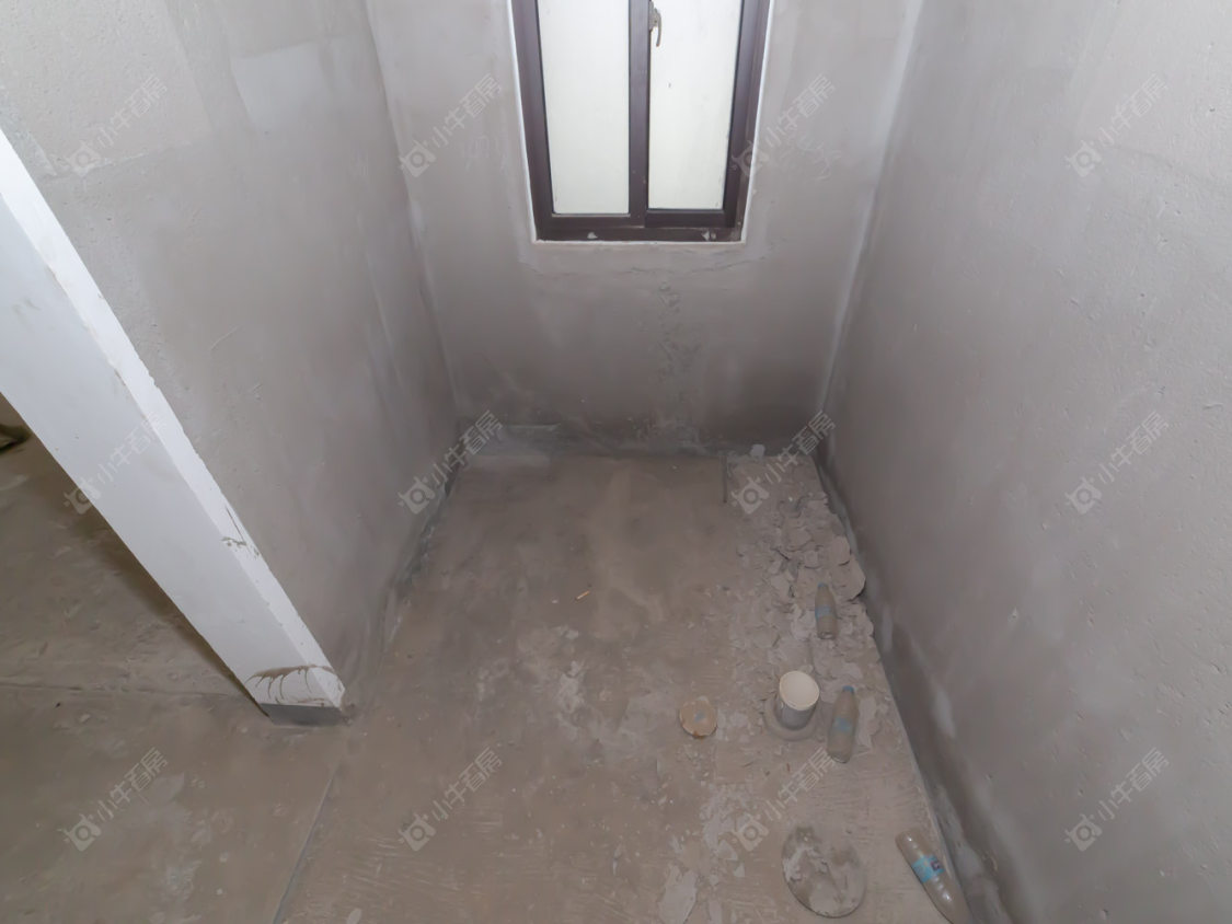 常州世茂香槟湖四期在售二手房源小区图_小牛看房