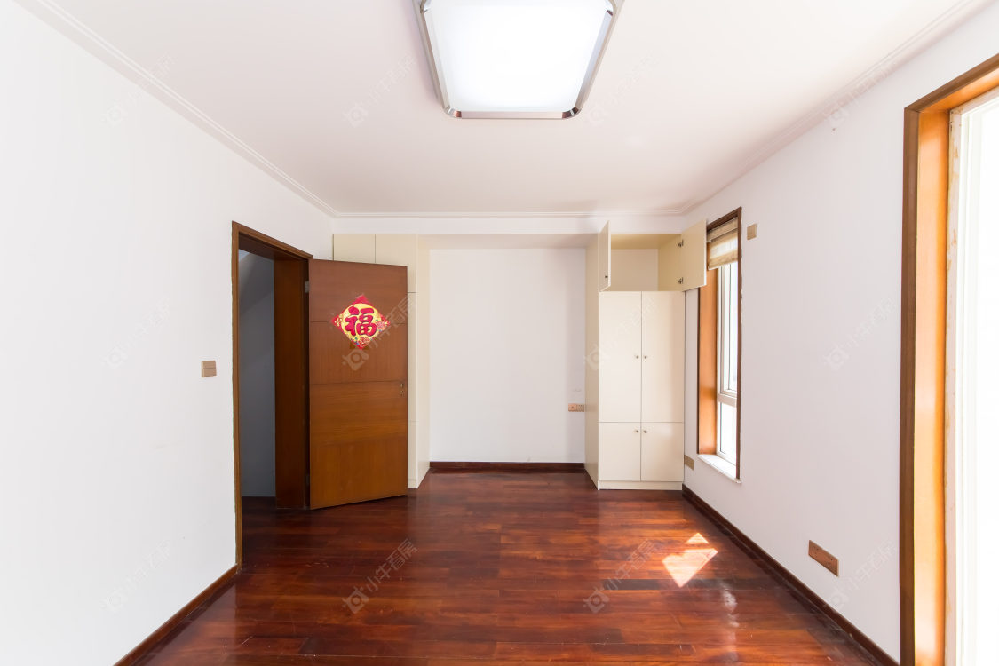 常州高成莱茵别墅区在售二手房源室内图_小牛看房