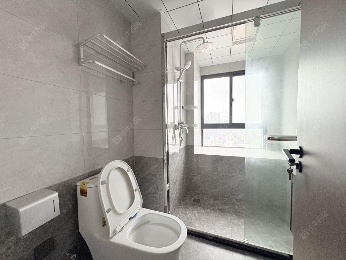 丹阳荣城国际一期在售二手房源室内图_小牛看房