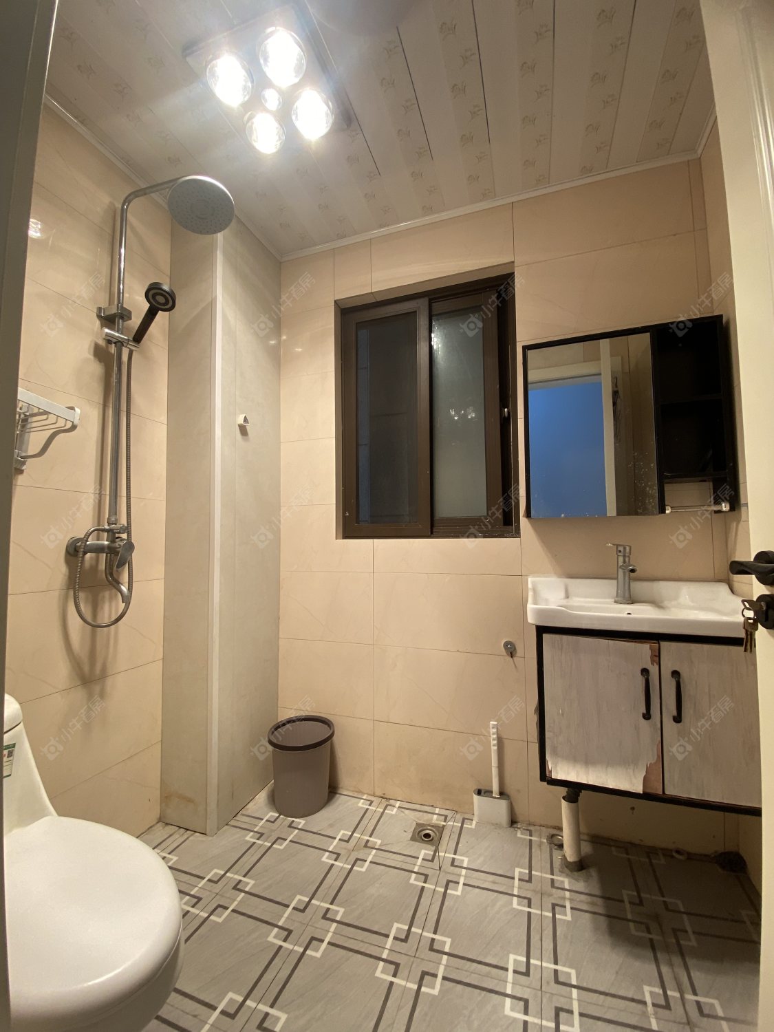 常州中景华府4室2厅2卫出租房源图片