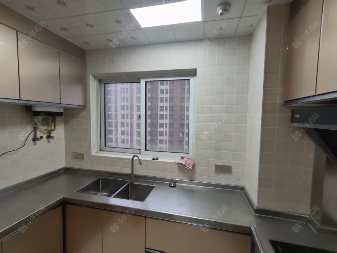 常州凤凰湖西苑在租房源室内图_小牛看房