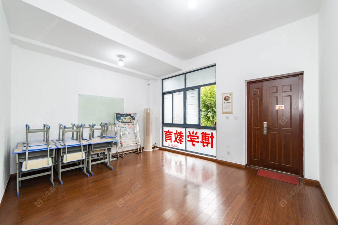 天逸城别墅区房源室内图 常州天逸城别墅区在售二手房源室内图_小牛看房