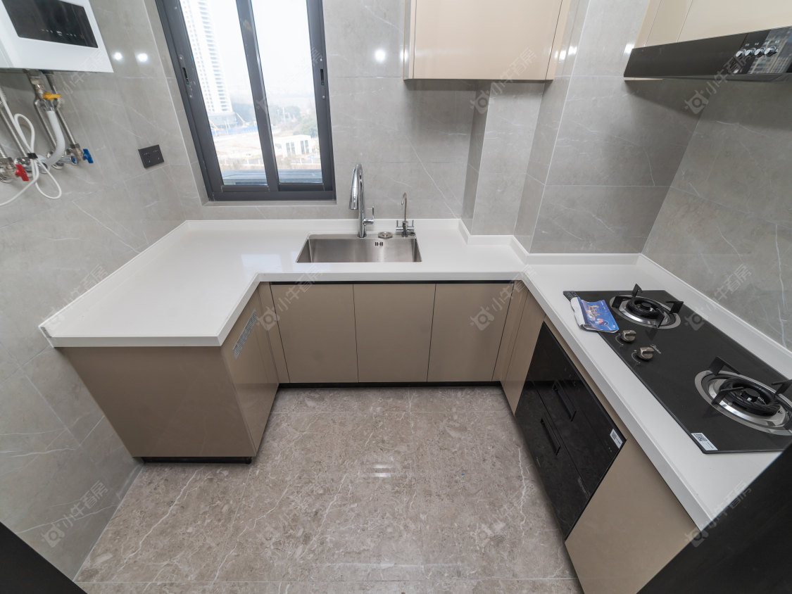 常州美的世茂云筑在售二手房源室内图_小牛看房