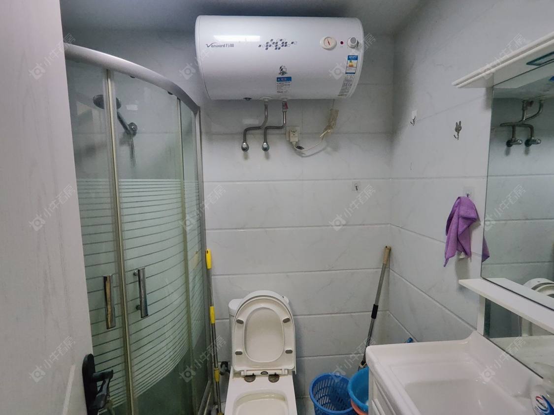 亚泰财富中心房源室内图 常州亚泰财富中心在租房源室内图_小牛看房