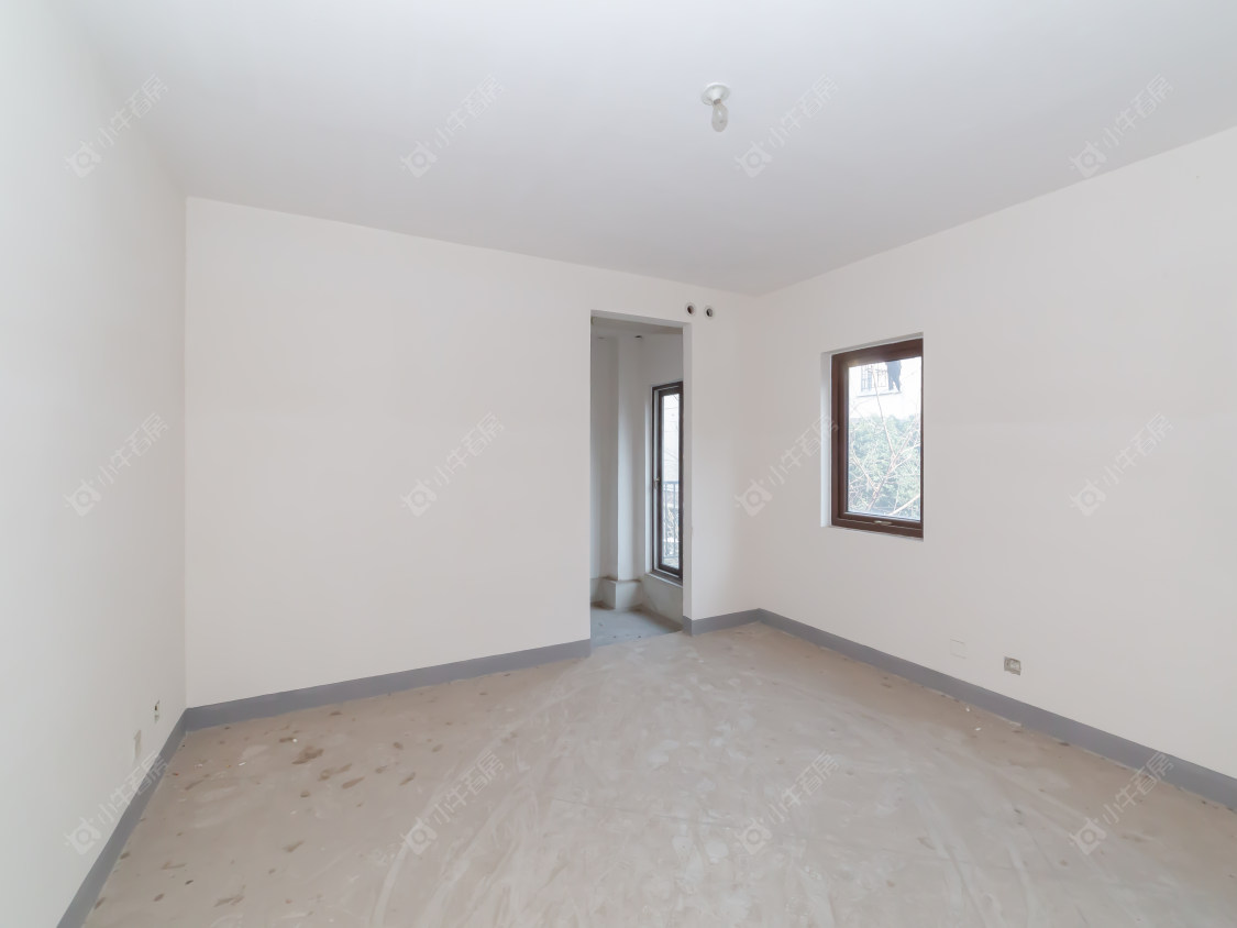 常州龙湖原山别墅区在售二手房源室内图_小牛看房