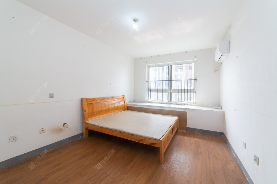 常州绿地世纪城二期在售二手房源室内图_小牛看房