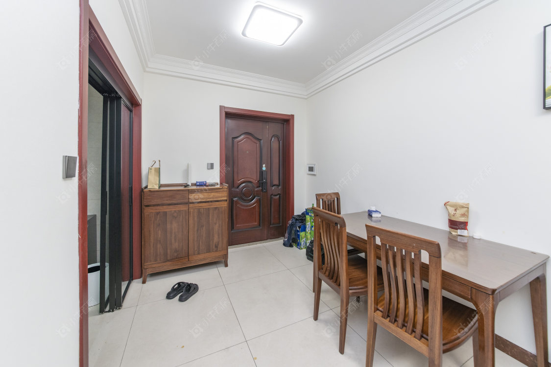 常州绿地峰云汇在售二手房源室内图_小牛看房