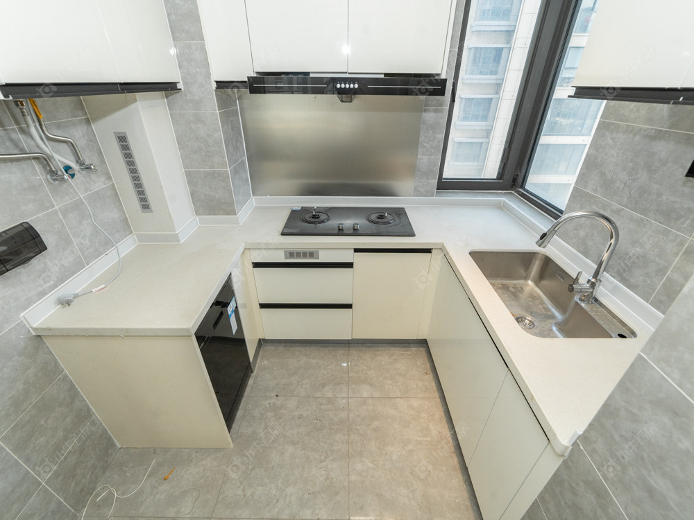 常州绿地香港名墩道在售二手房源室内图_小牛看房