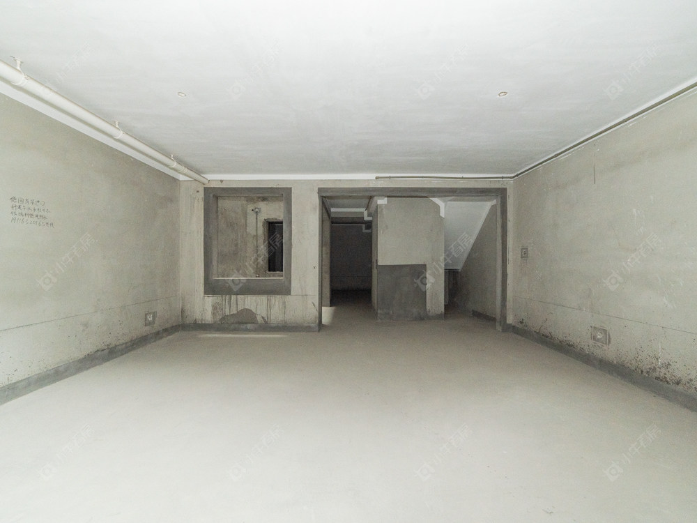 常州中海锦珑湾别墅区在售二手房源室内图_小牛看房