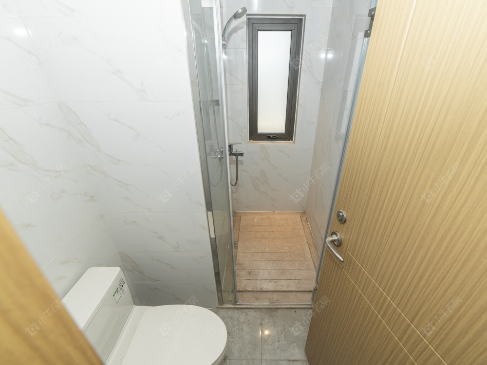 常州绿地香港名墩道在售二手房源室内图_小牛看房