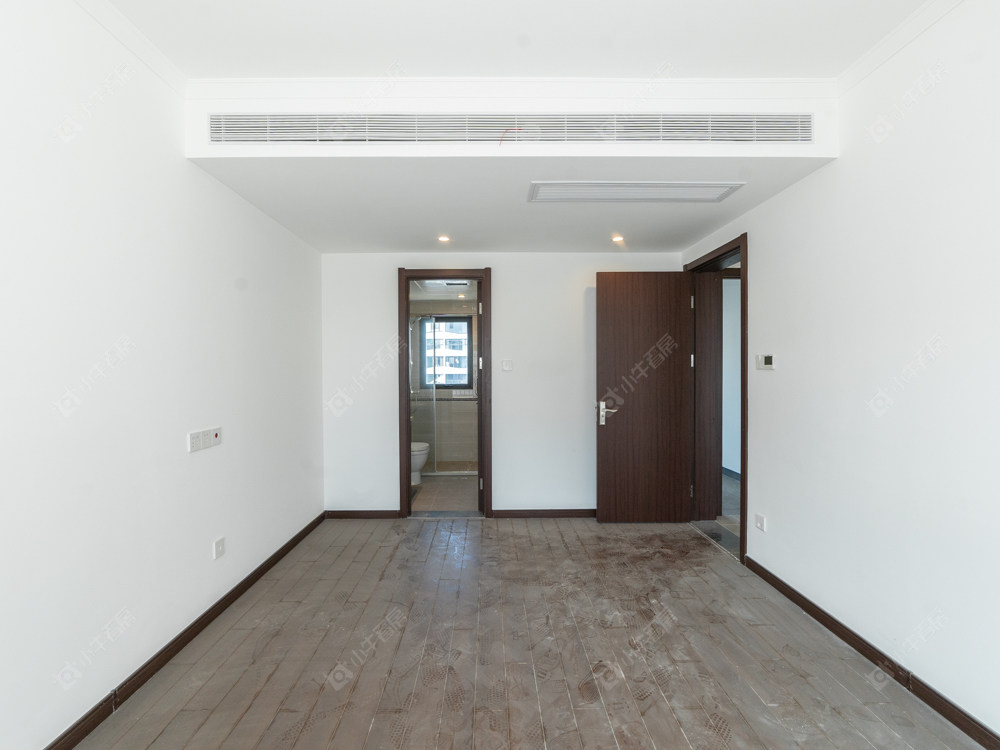 常州蓝光晶曜在售二手房源室内图_小牛看房