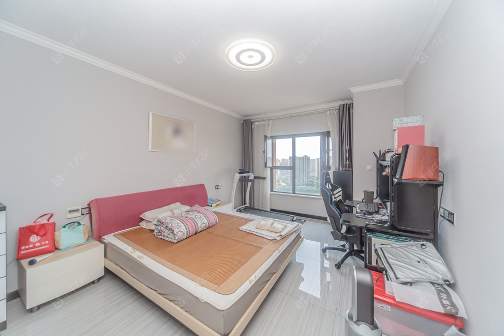 常州世茂香槟湖三期在售二手房源室内图_小牛看房