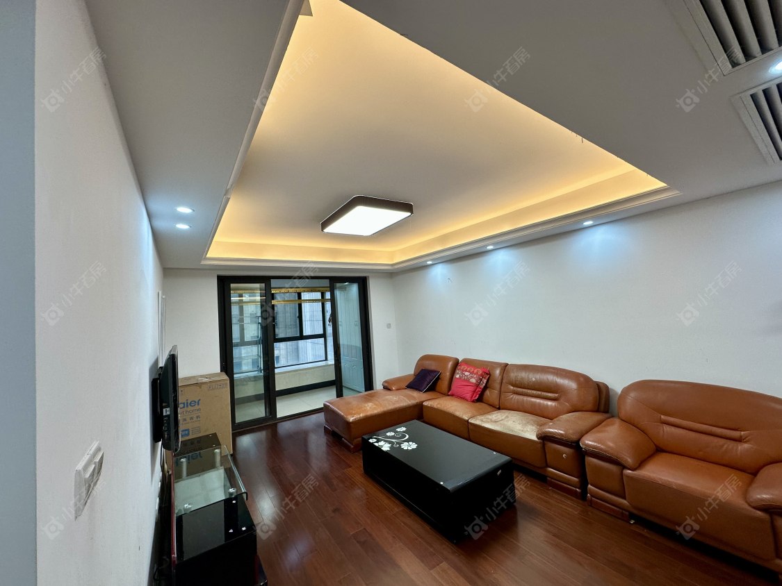 常州绿地峰云汇在租房源室内图_小牛看房