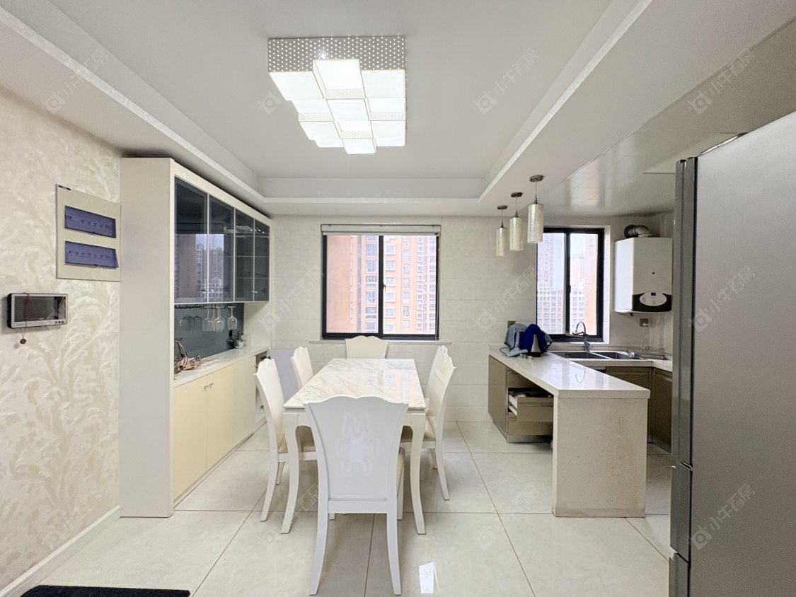 丹阳华都锦城在售二手房源室内图_小牛看房