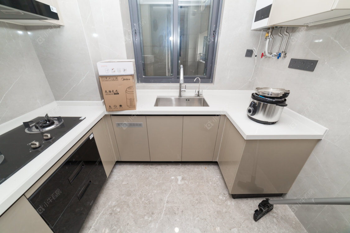 常州美的世茂云筑在售二手房源室内图_小牛看房