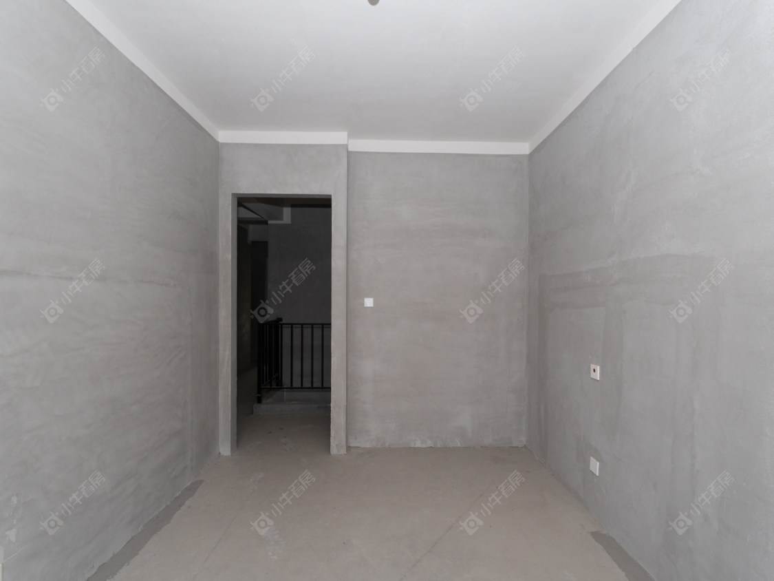 常州融创滨湖御园在售二手房源室内图_小牛看房